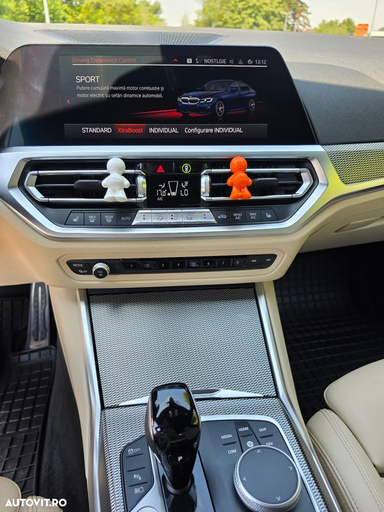 BMW 3 Series 2022 — imagine 12