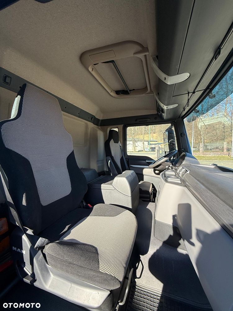 MAN 35.460 TGS wywrotka 8x4, 3-str. MEILLER, BORDMATIC, 250 t.km., TOP! - 25