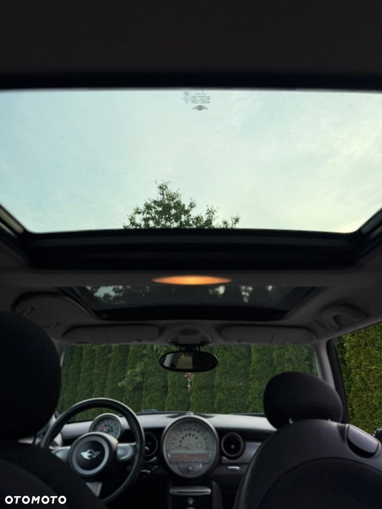 MINI Cooper S Standard - 8