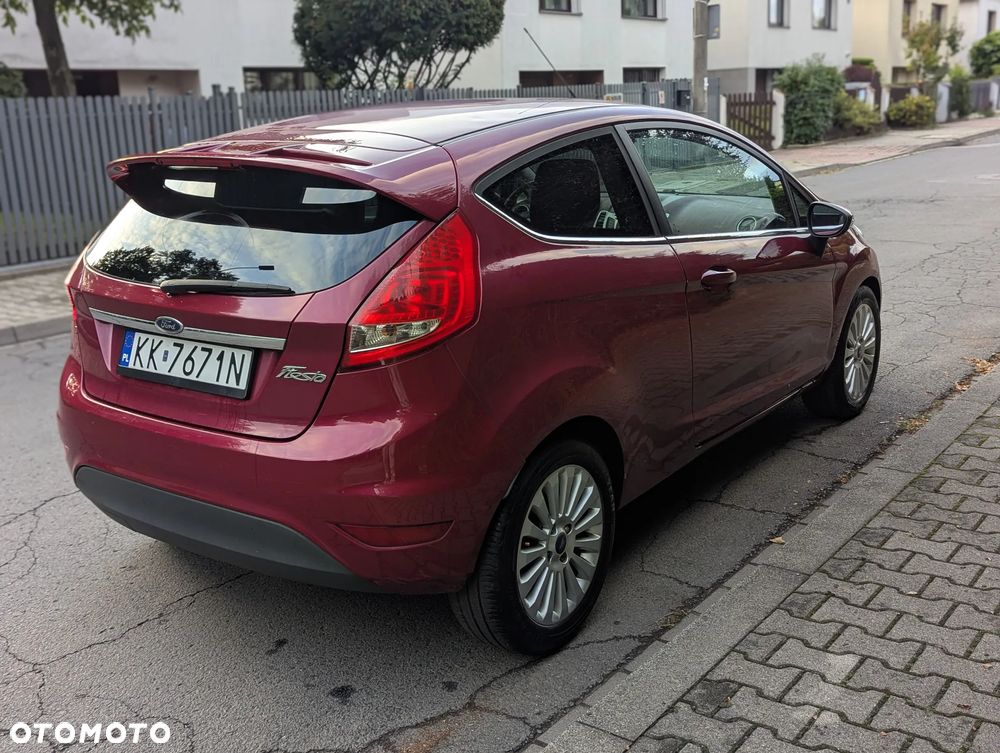 Ford Fiesta 1.25 Ghia EU5 - 17