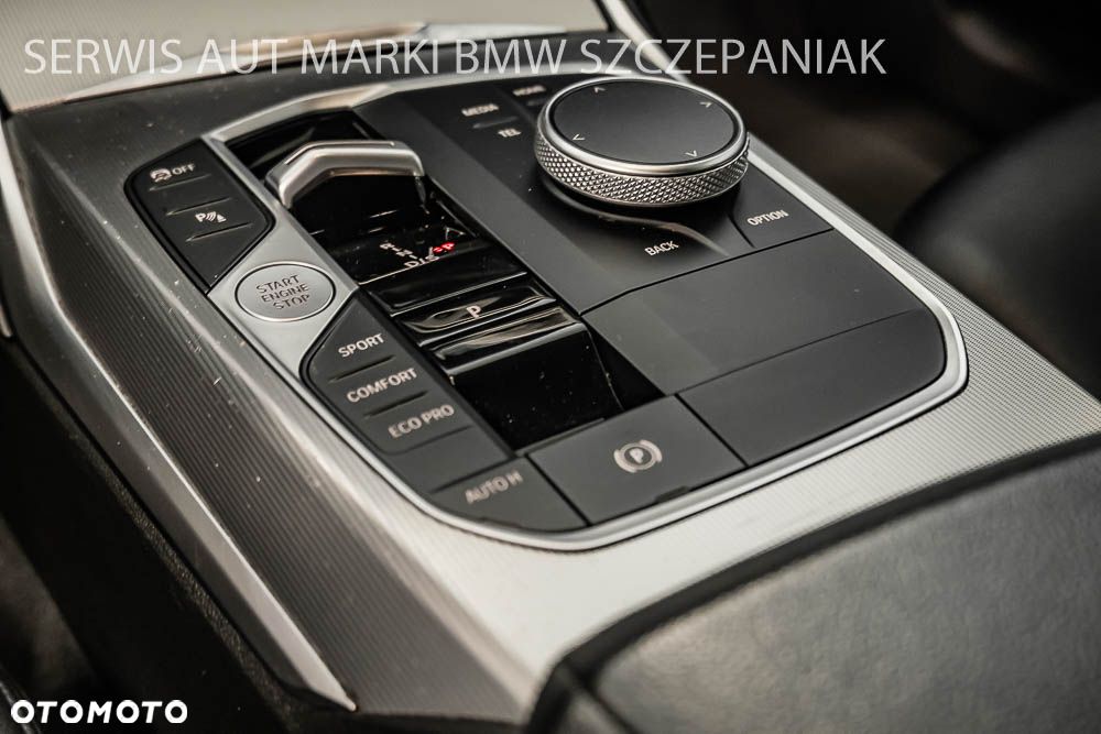BMW Seria 3 320d xDrive mHEV M Sport sport - 15