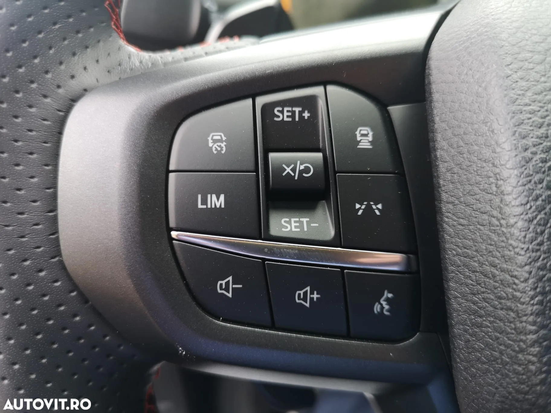 Ford Ranger Pick-Up 3.0 EcoBoost 288 CP 4x4 Cabina Dubla Raptor Aut. - 12