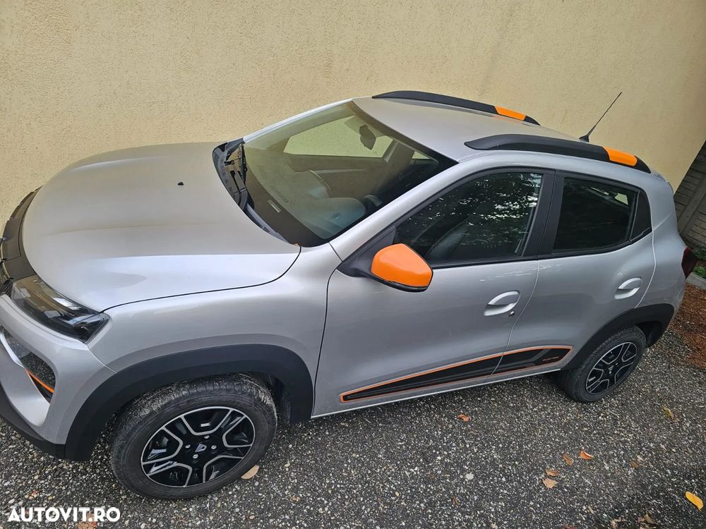 Dacia Spring Expression - 8