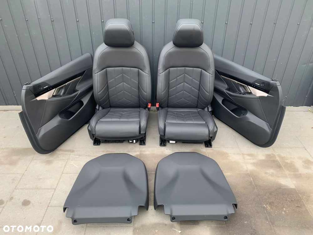 FOTELE TAPICERKA SKÓRA KOMFORT GRZANIE WENTYLACJA PAMIĘĆ BMW 5 G60 HARMAN - 1