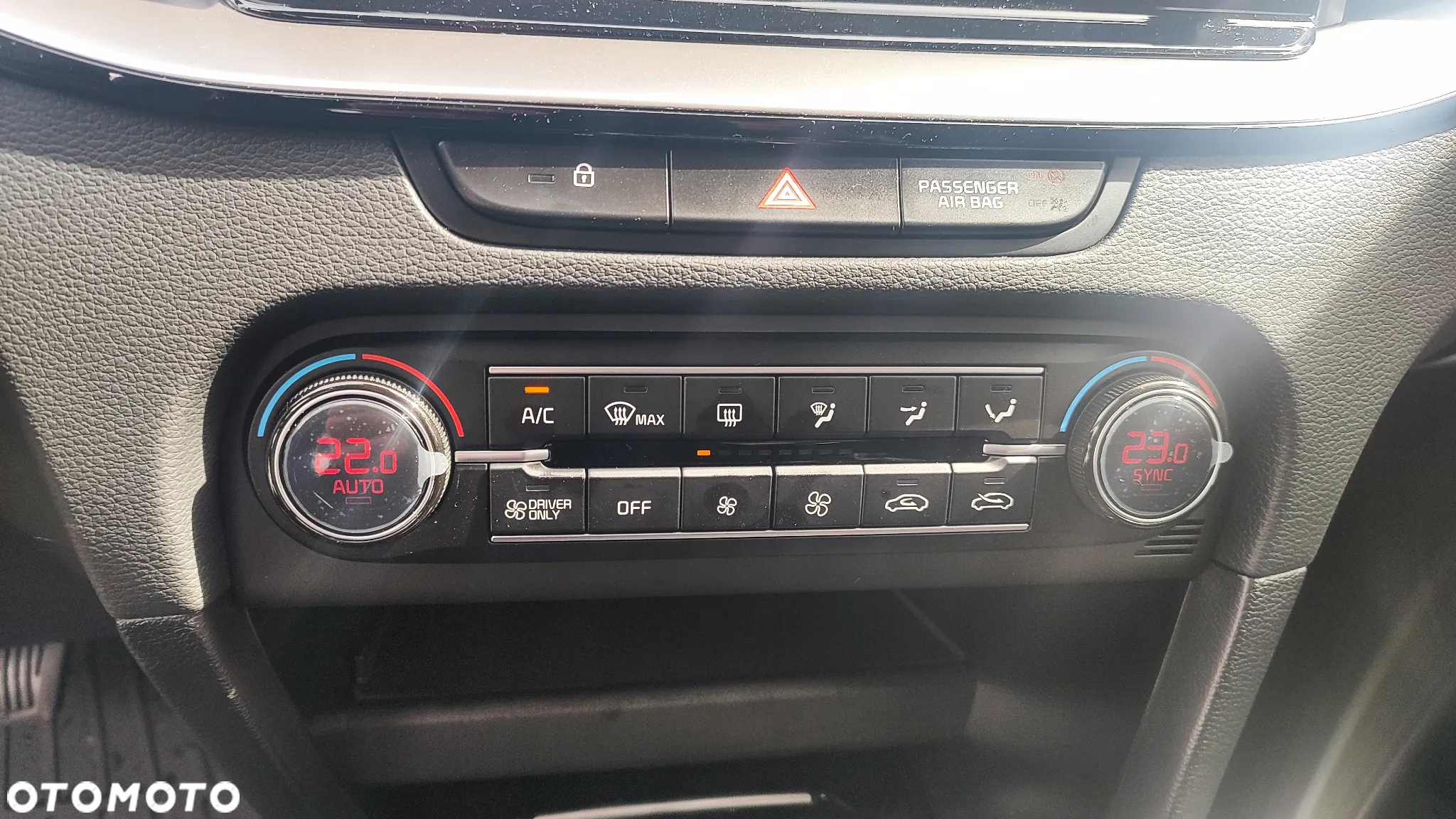 Kia Ceed 1.6 GDI PHEV L DCT - 15