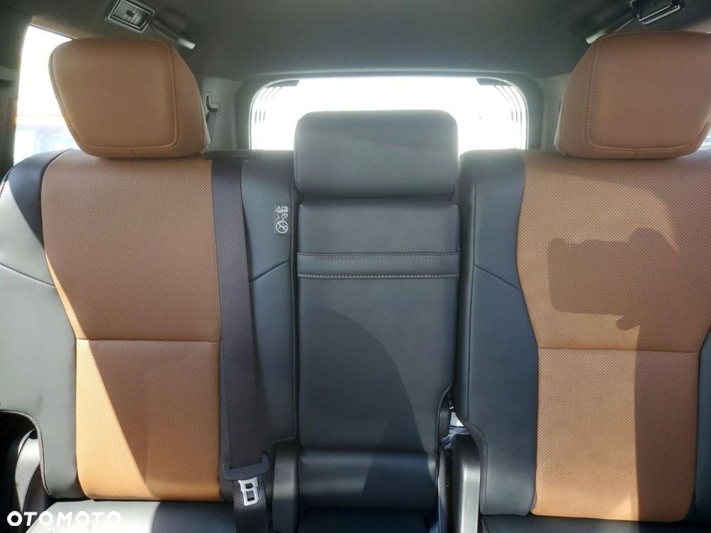 Lexus GX - 9
