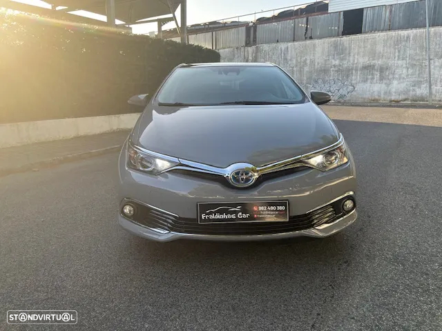 Toyota Auris 1.8 HSD Exclusive +TSS+Navi - 2