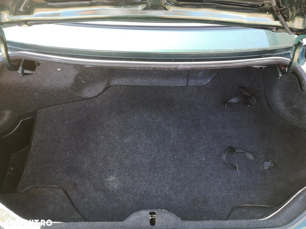 Mazda MX-5 1.6i 16V - 29