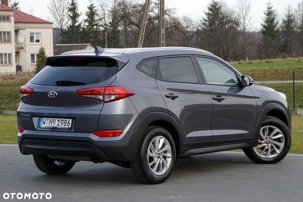 Hyundai Tucson blue 1.6 GDi 2WD Passion - 16