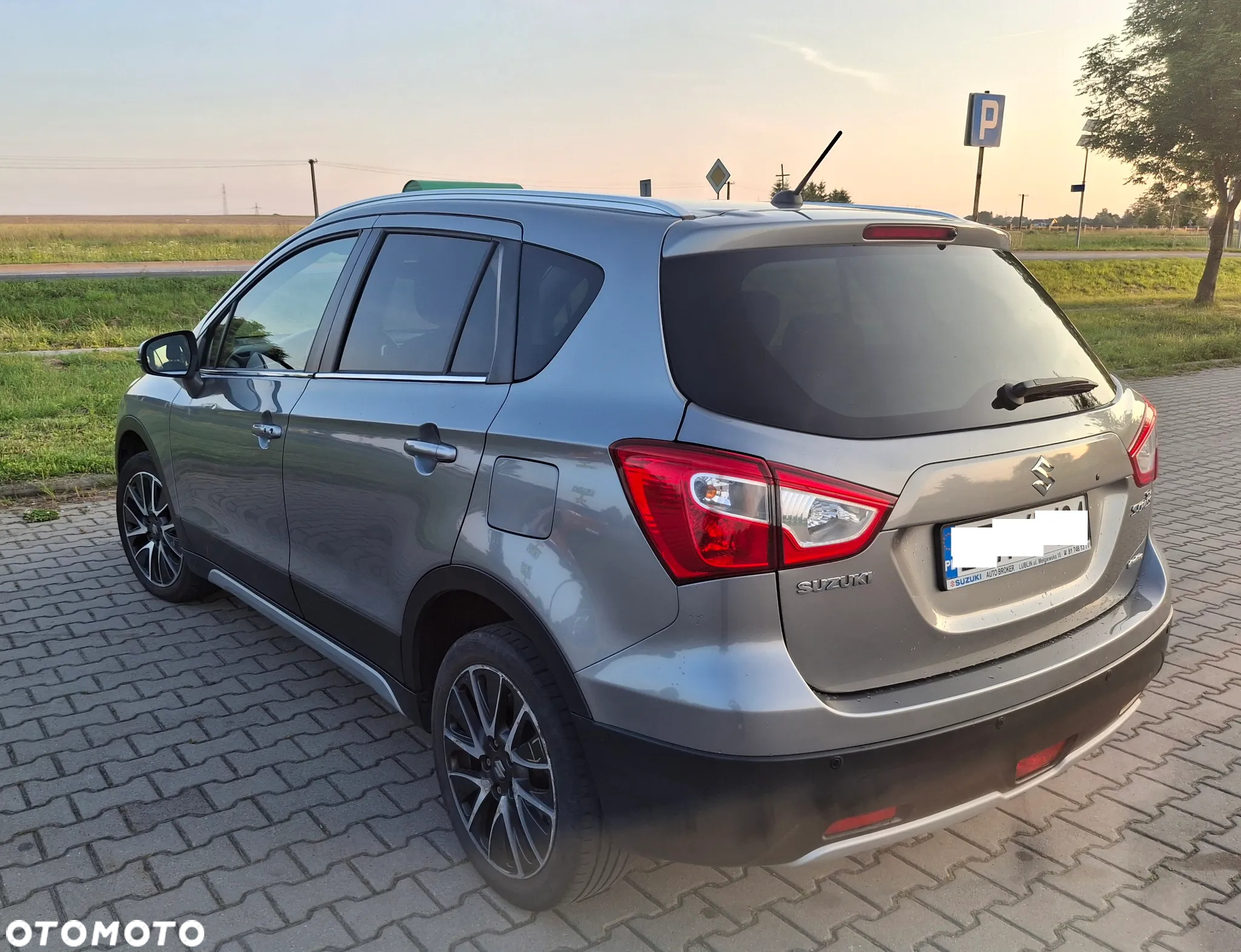 Suzuki SX4 S-Cross 1.6 Premium 4WD - 3