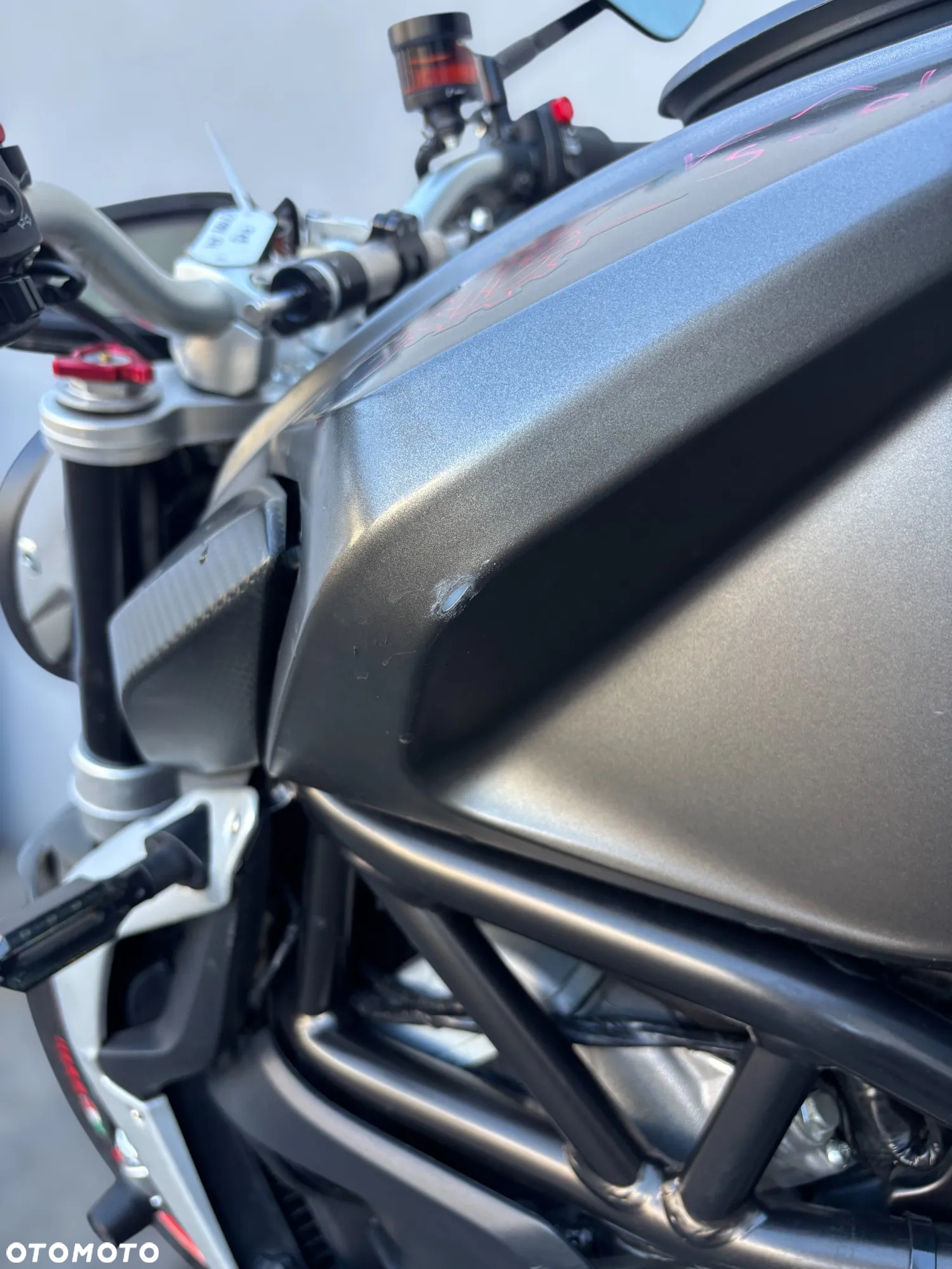 MV AGUSTA Brutale - 20