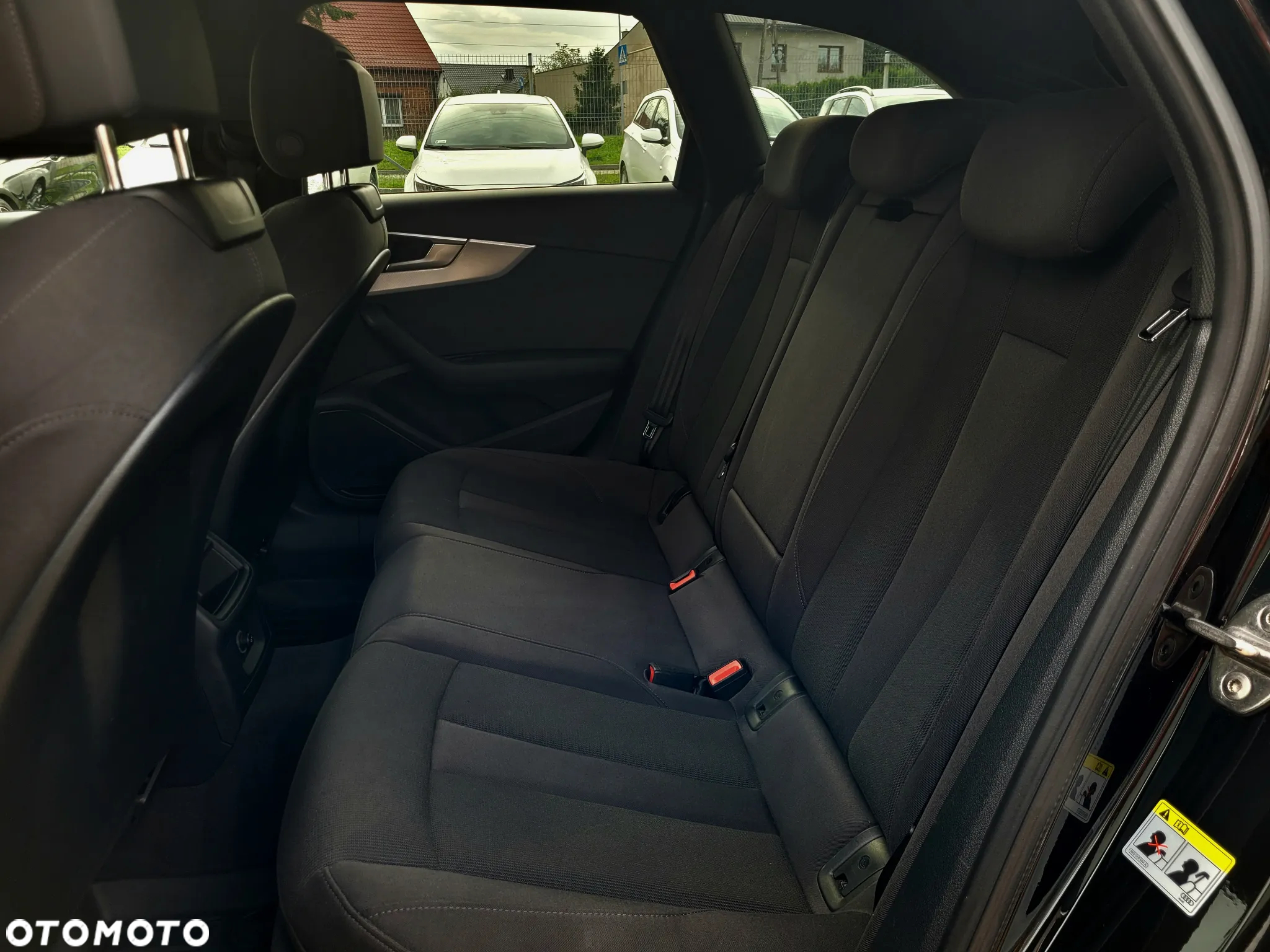 Audi A4 2.0 TDI S tronic sport - 6