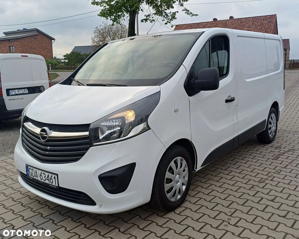 Opel Vivaro B - 2