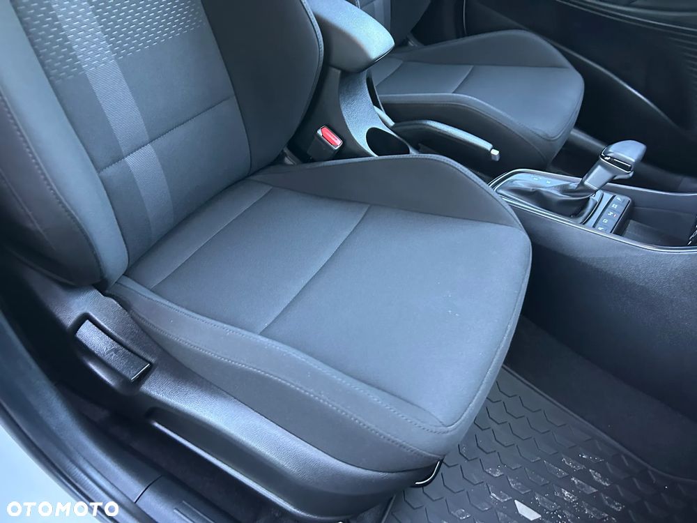 Hyundai i20 - 19