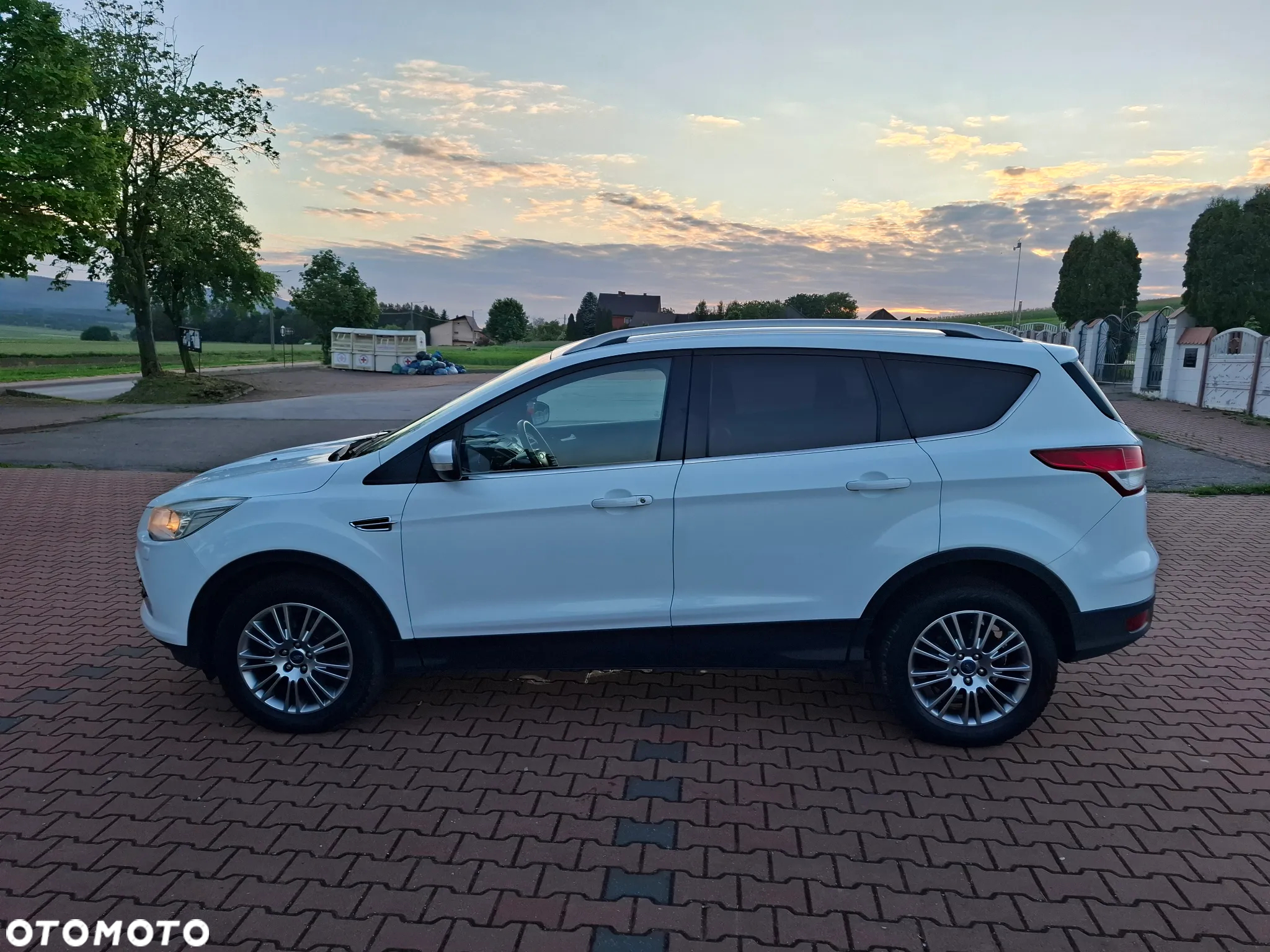 Ford Kuga 2.0 TDCi 4WD Titanium - 9