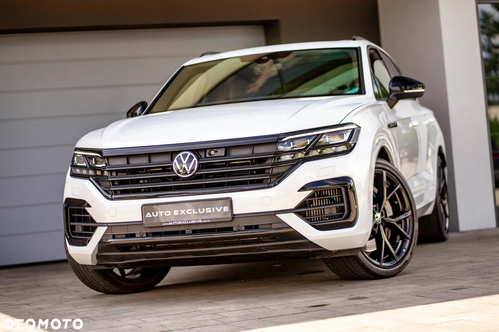 Volkswagen Touareg 3.0 V6 TFSI Plug-In Hybrid 4Motion R - 8