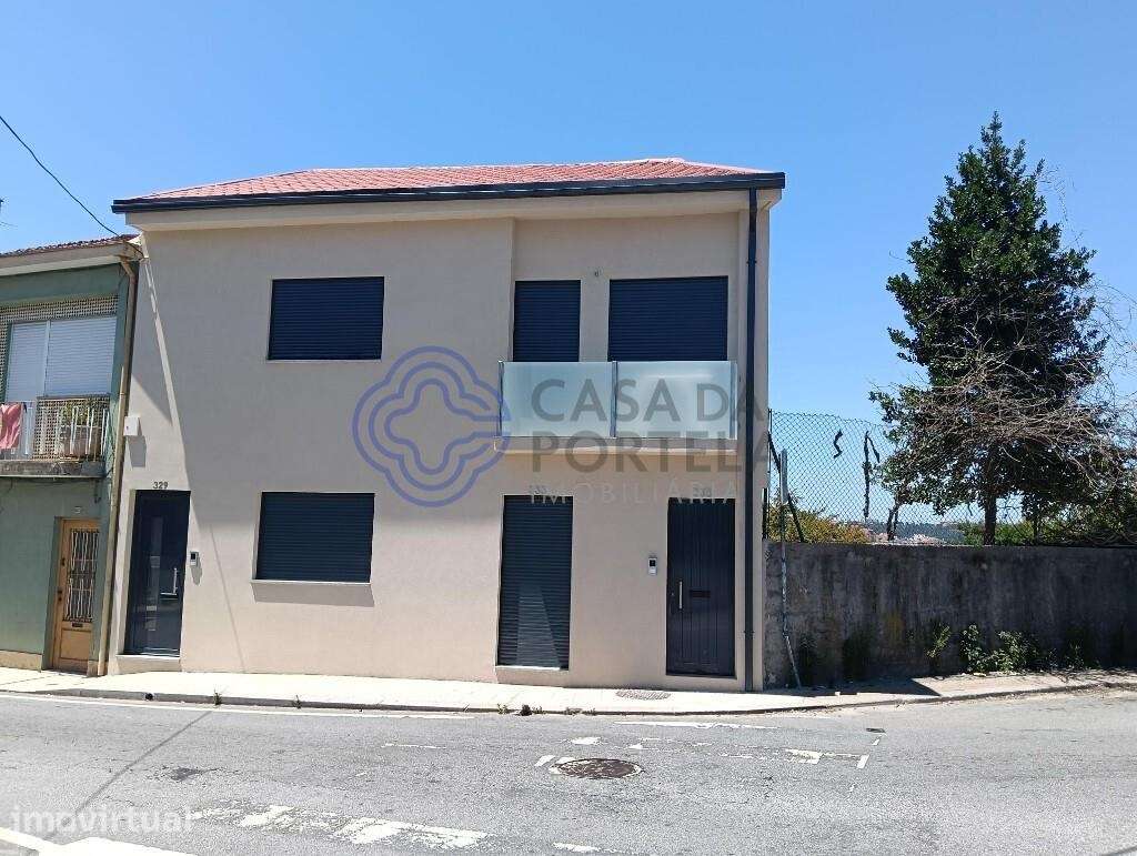 Oportunidade, andar moradia T2+1 para venda, exterior com 150m2 renova - Grande imagem: 2/25