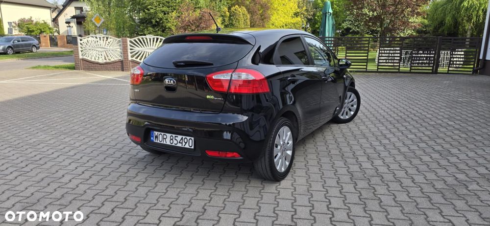 Kia Rio 1.1 crdi M - 6