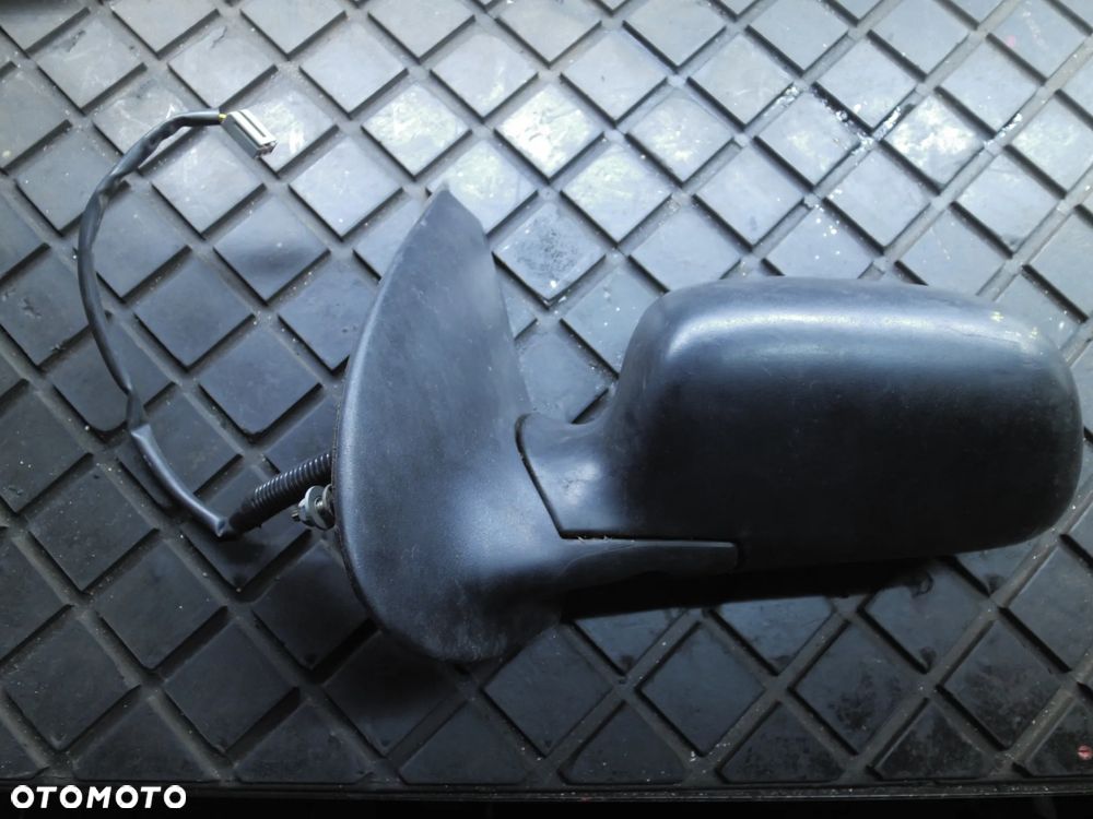 LUSTERKO LEWE 3 PIN EUROPA - FORD WINDSTAR - 1