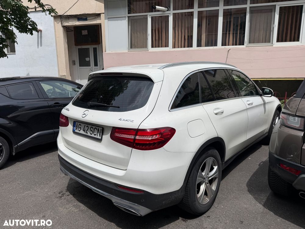 Mercedes-Benz GLC 220 d 4MATIC 9G-TRONIC - 4