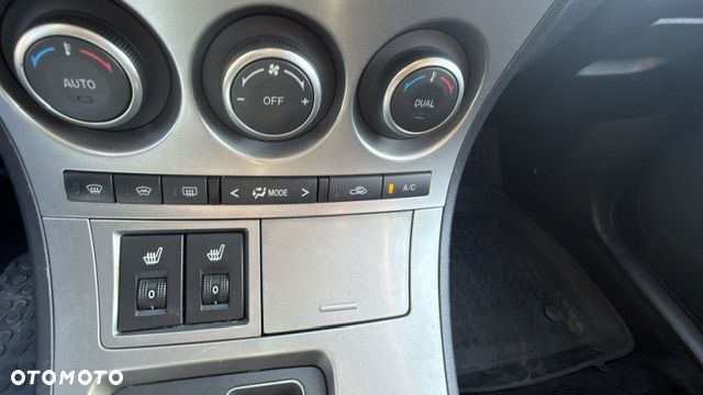 Mazda 3 2.0 MZR Exclusive-Line - 8