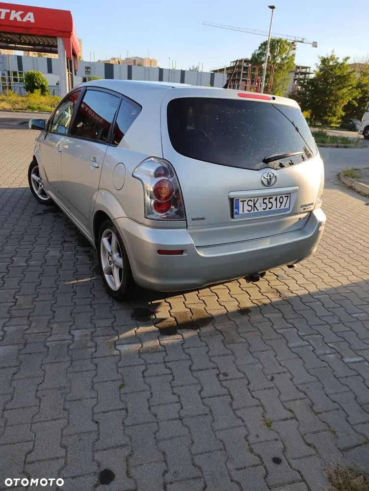 Toyota Corolla Verso 2.2 D-4D X + NAVI 7os - 6