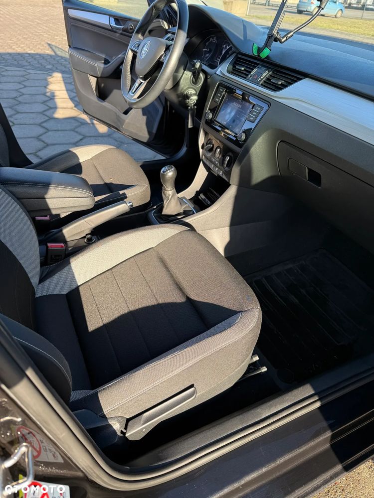 Skoda RAPID 1.0 TSI Ambition - 13