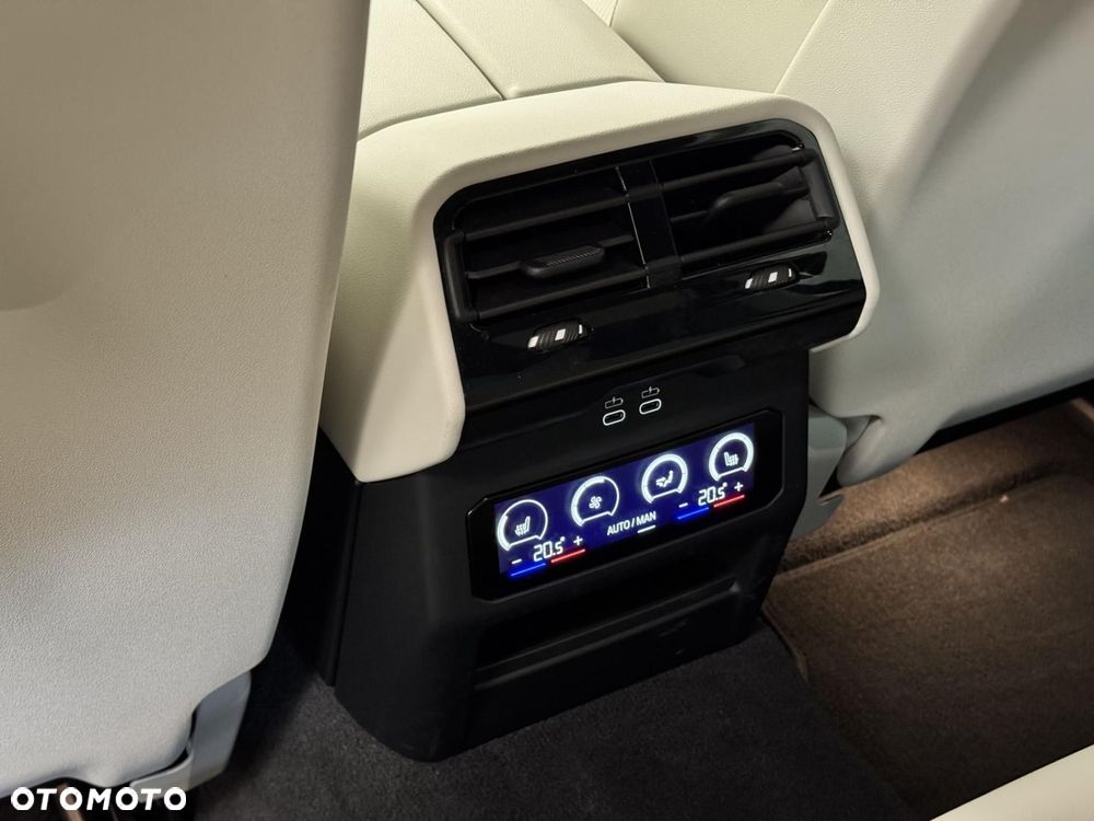 BMW Seria 5 - 24