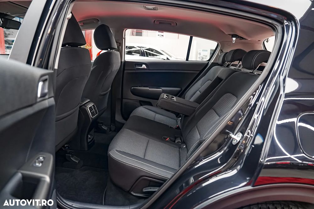 Kia Sportage 1.6 CRDI AWD DCT VISION - 6