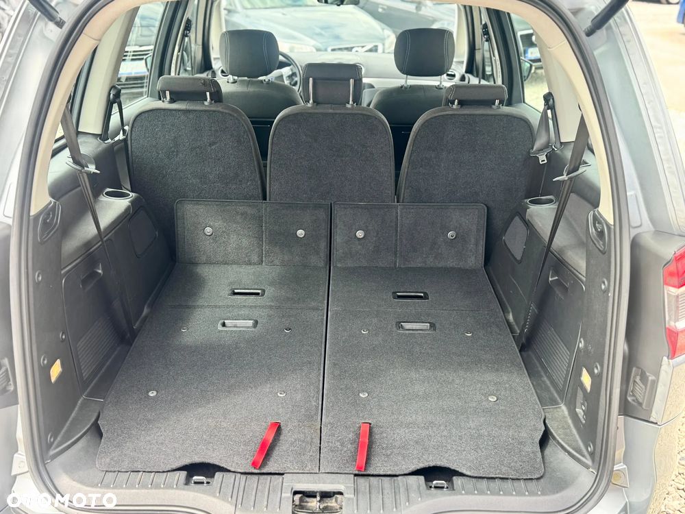 Ford Galaxy 2.0 FF Titanium - 22