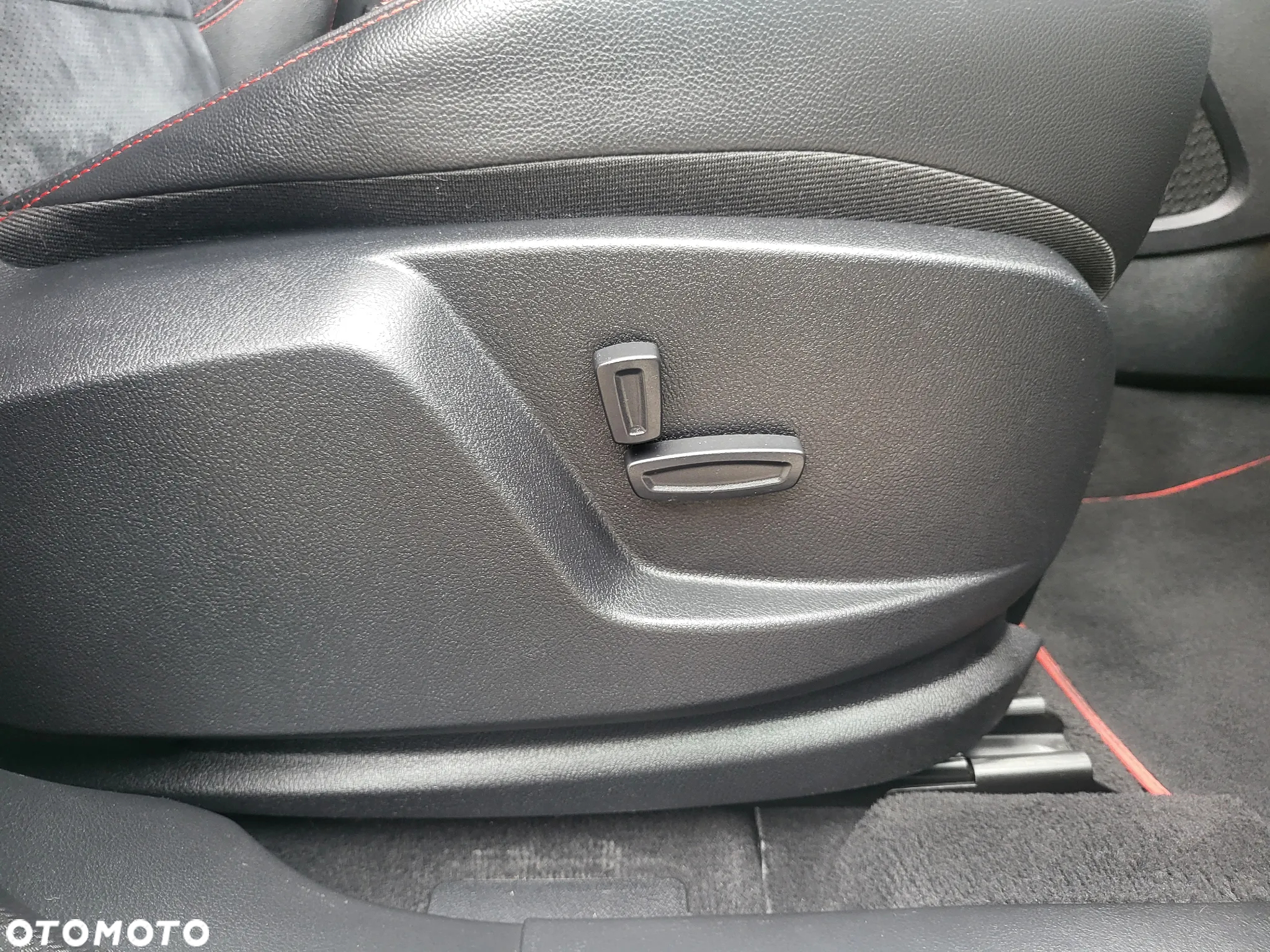 Ford S-Max 2.0 EcoBoost ST-Line - 15