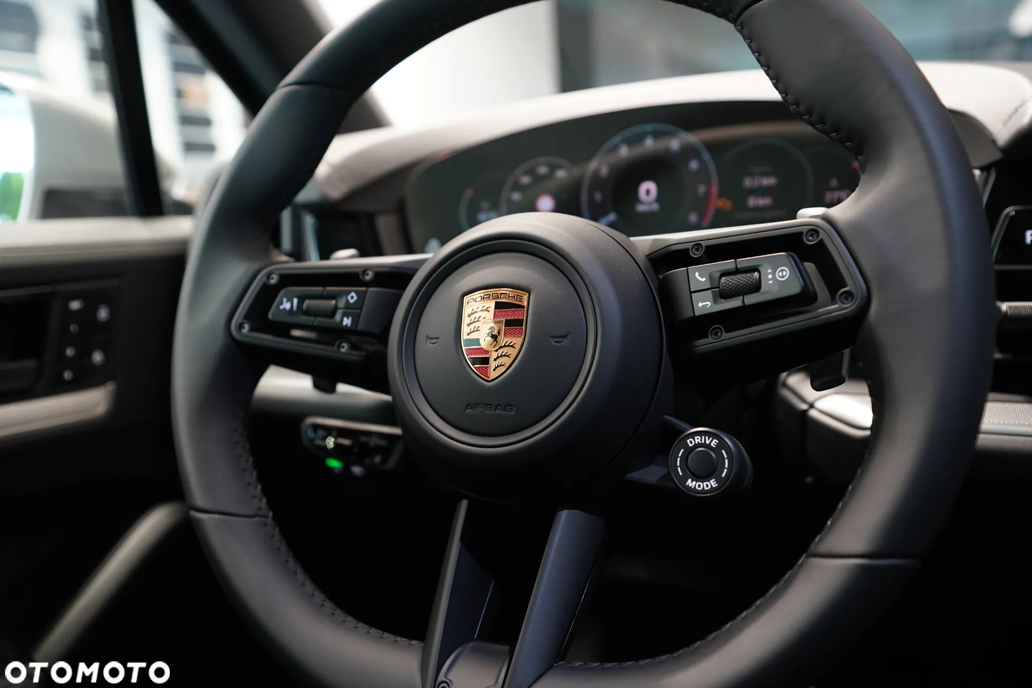 Porsche Cayenne S - 14