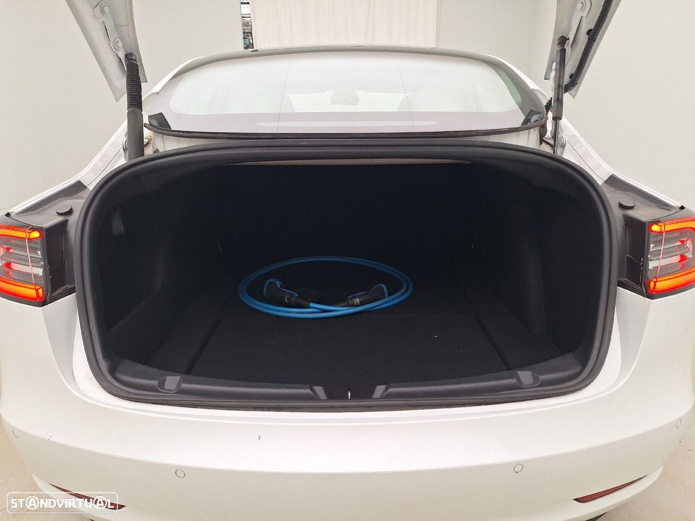 Tesla Model 3 Long Range AWD Dual Motor - 11
