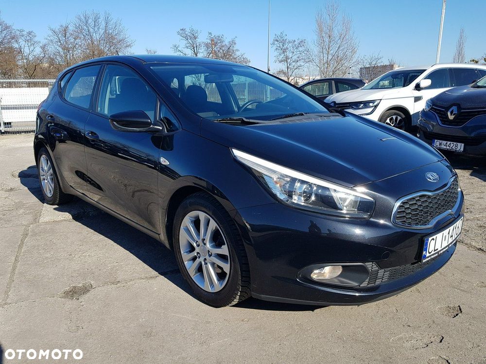 Kia Ceed - 3