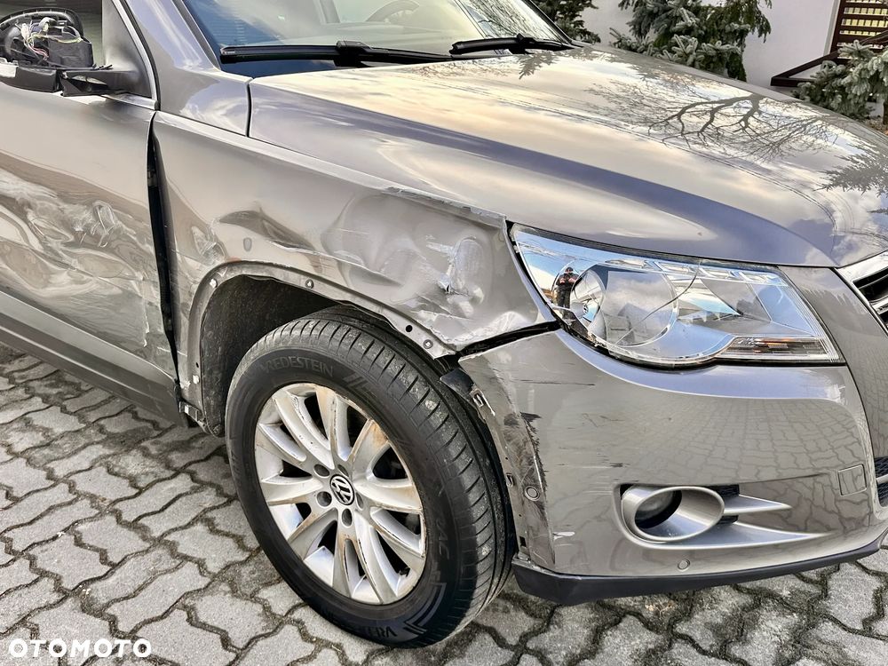 Volkswagen Tiguan - 12