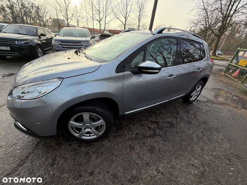 Peugeot 2008 - 4
