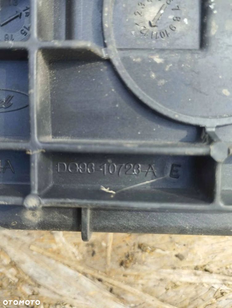 podstawa akumulatora ford mondeo mk5 2,0 diesel - 3