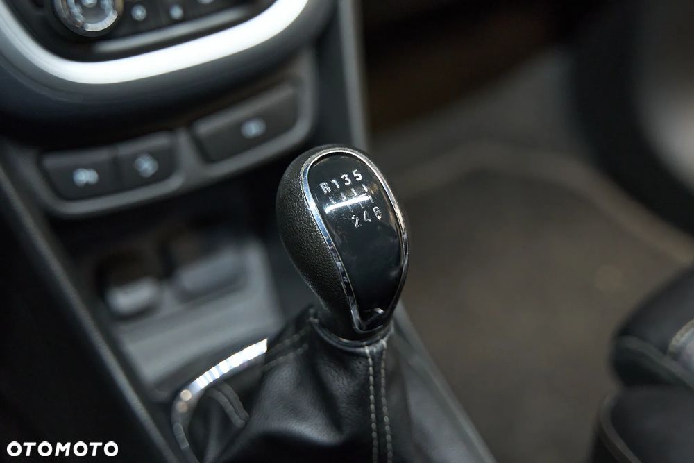 Opel Mokka 1.7 CDTI Cosmo S&S - 32