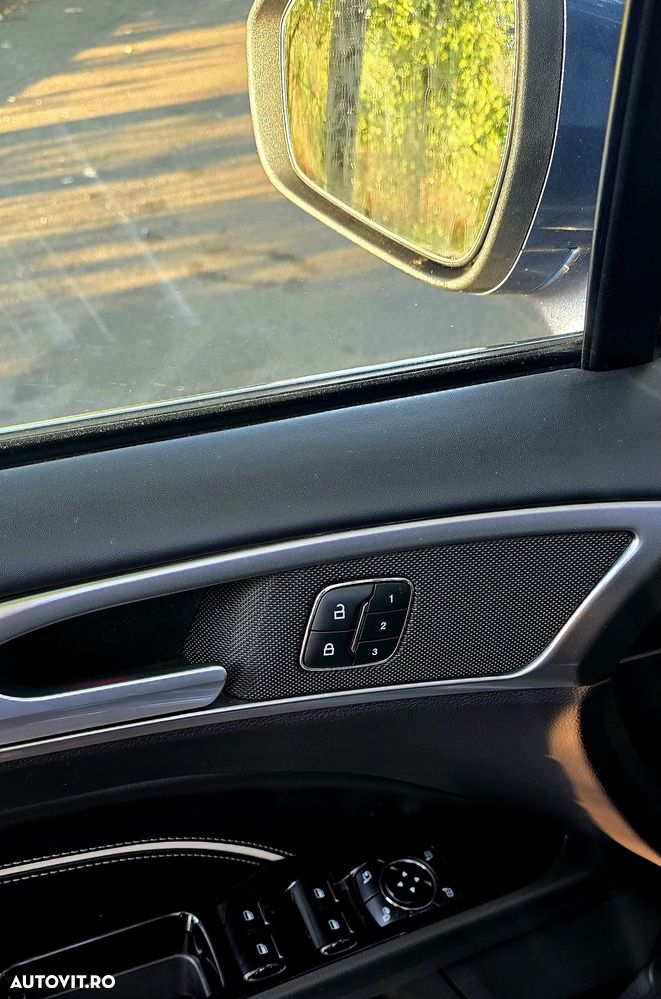 Ford Mondeo 2.0 HEV Vignale - 5