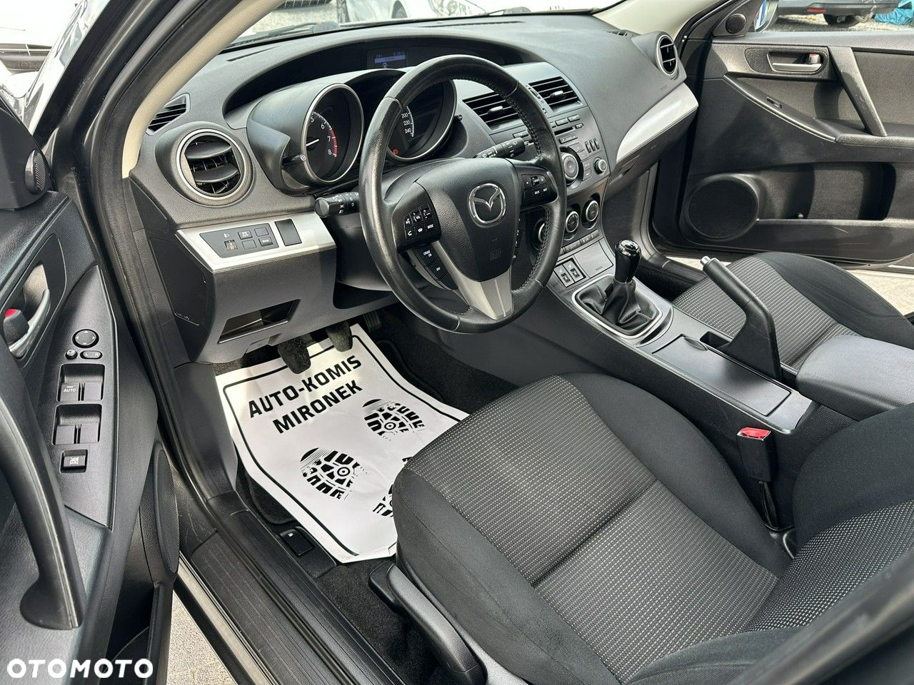 Mazda 3 - 26