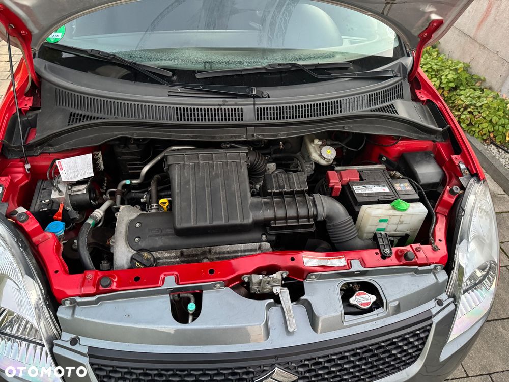 Suzuki Swift 1.3 Club - 5