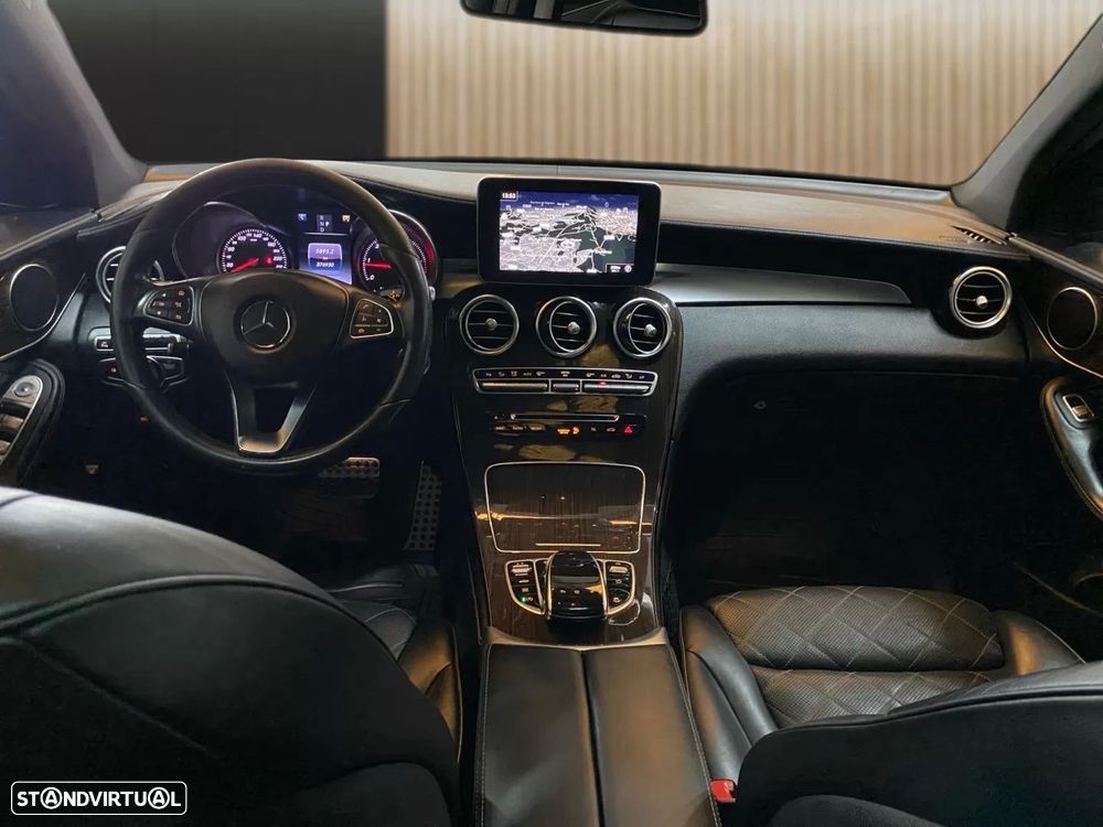 Mercedes-Benz GLC 250 d 4Matic 9G-TRONIC AMG Line - 10
