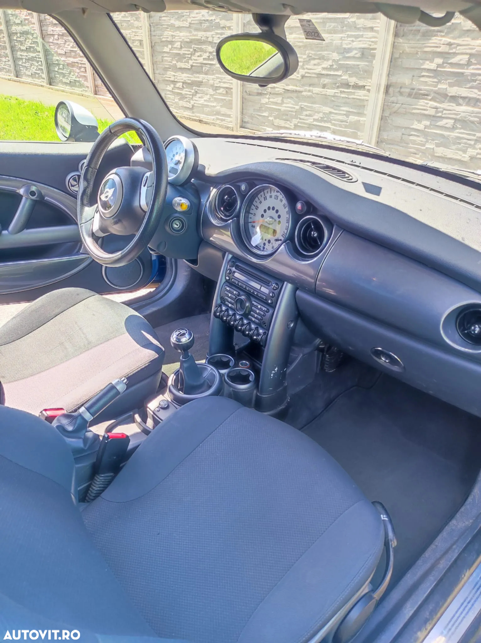 Mini Cooper Cabrio - 10