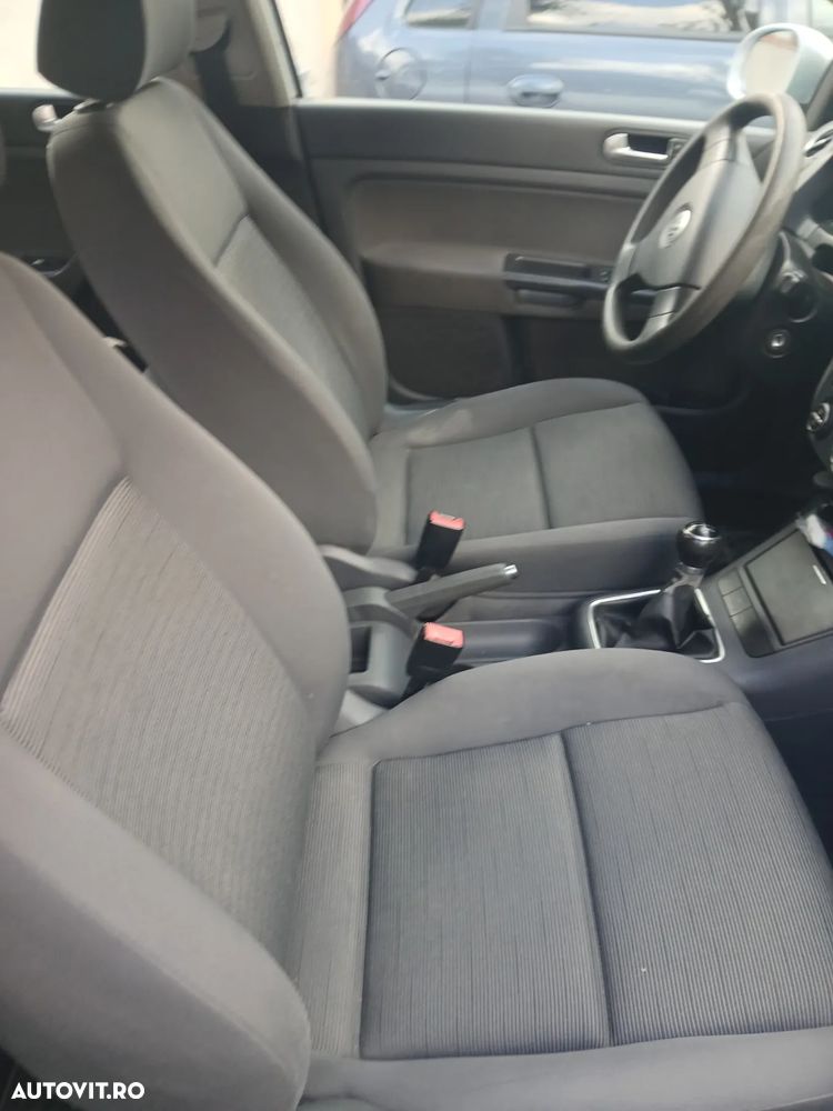 Volkswagen Golf Plus 1.9 TDI Comfortline - 13