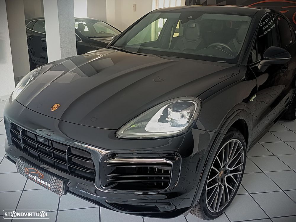 Porsche Cayenne Coupé E-Hybrid Black Edition - 7