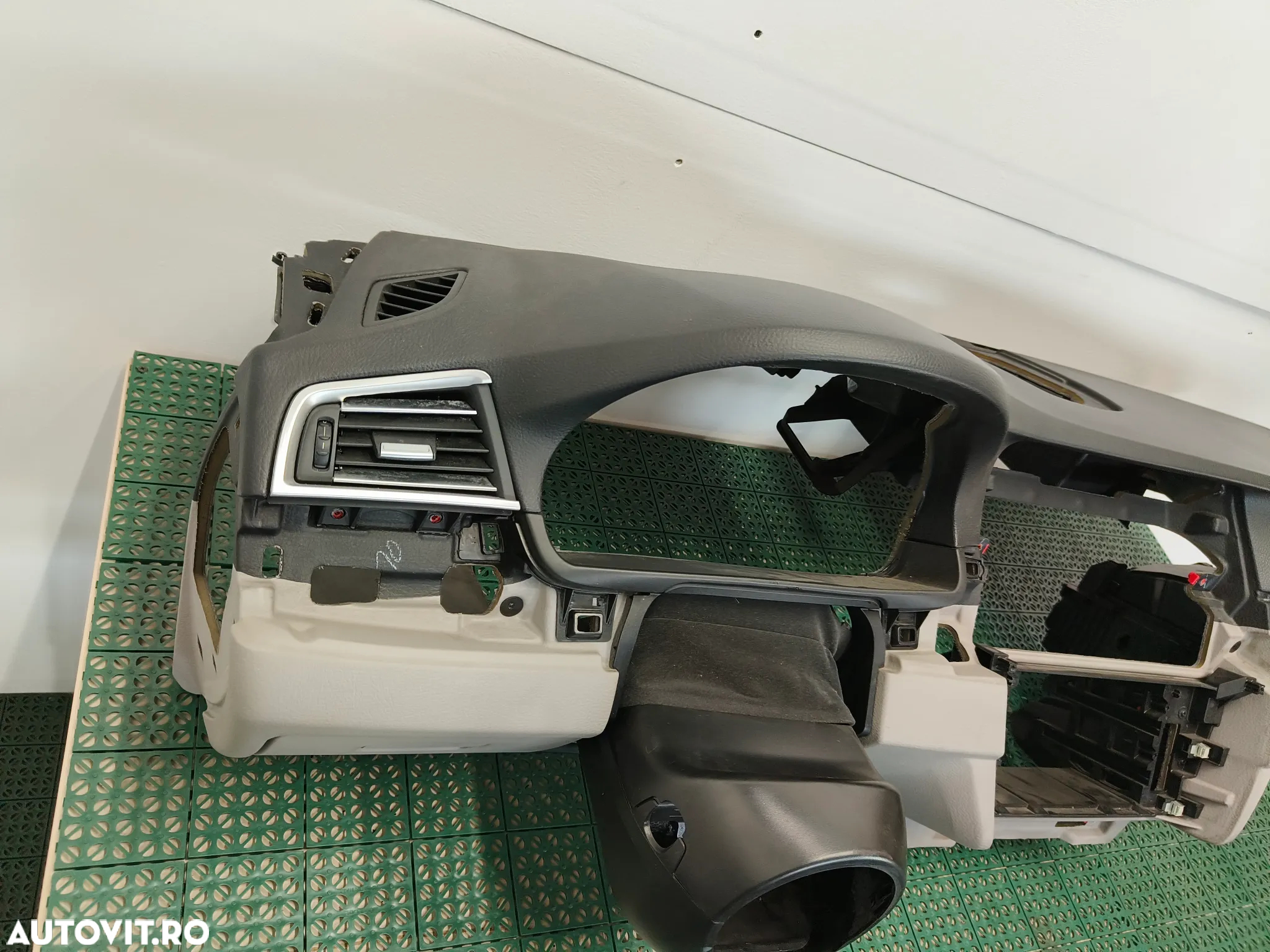 Plansa bord BMW F10/11 cu airbag pasager - 4