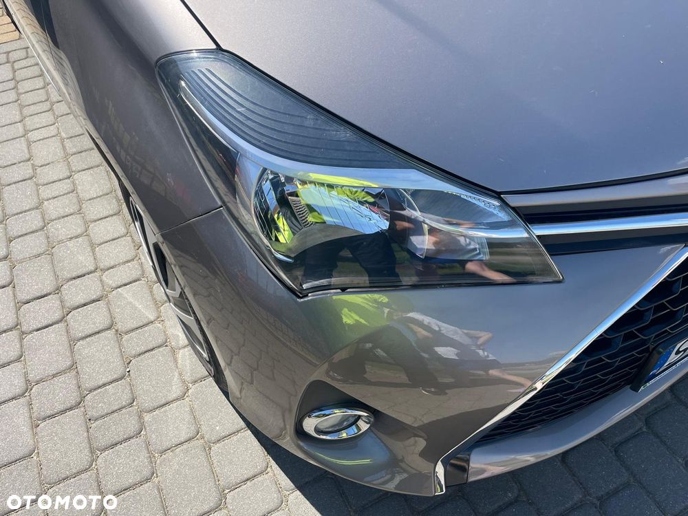 Toyota Yaris 1.33 Active EU6 - 13