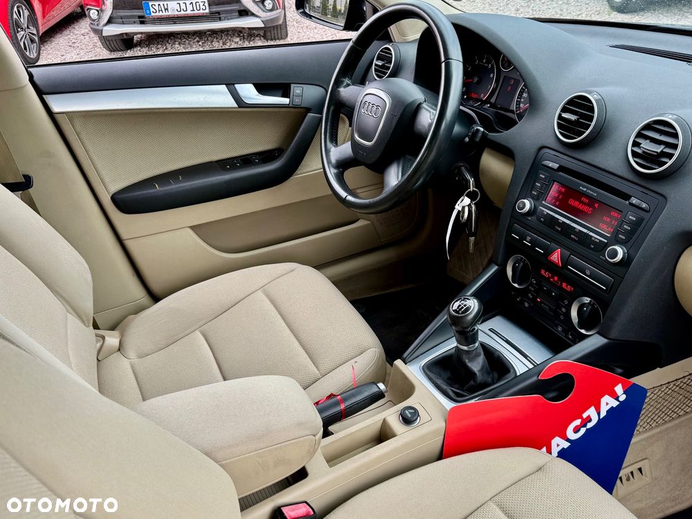 Audi A3 Sportback - 3