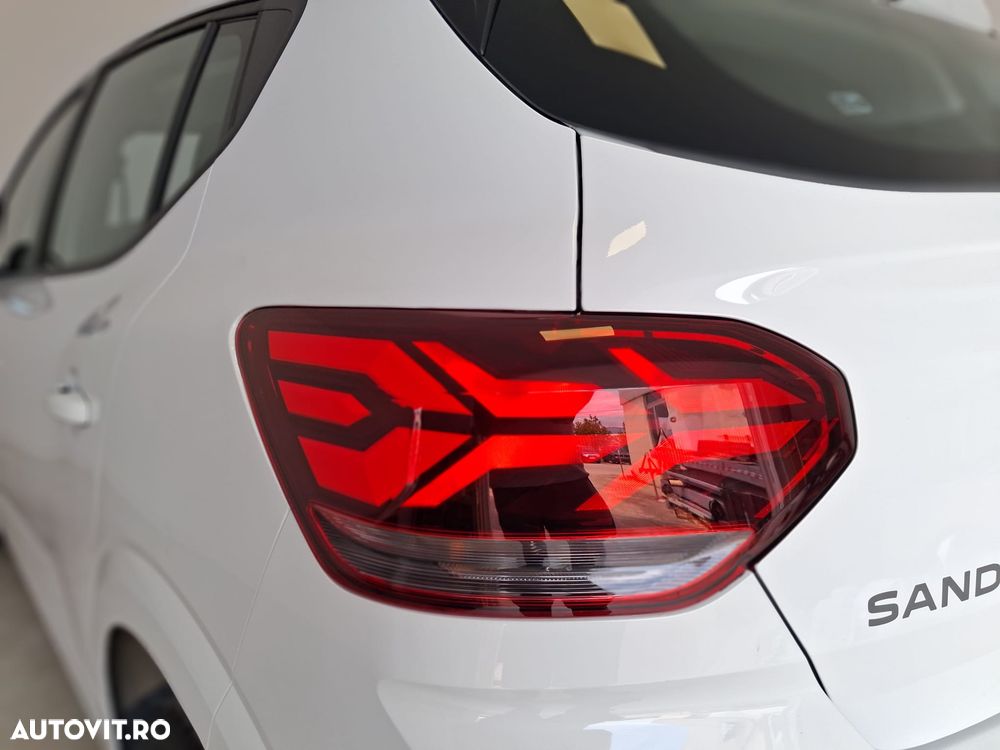 Dacia Sandero TCe 90 CVT Expression - 17