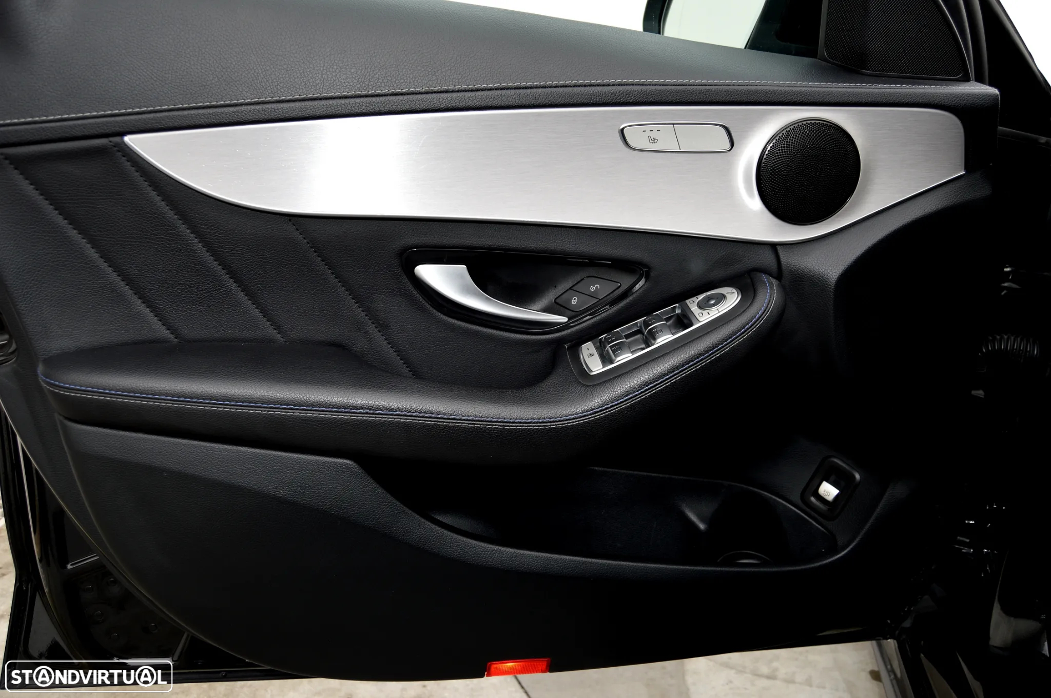 Mercedes-Benz C 220 d AMG Line - 15